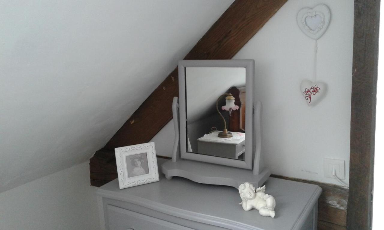 La Petite Maison Dans La Prairie Notre-Dame-du-Touchet Exterior foto